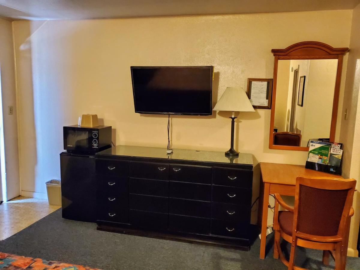 Sands Motel Grants Exterior photo